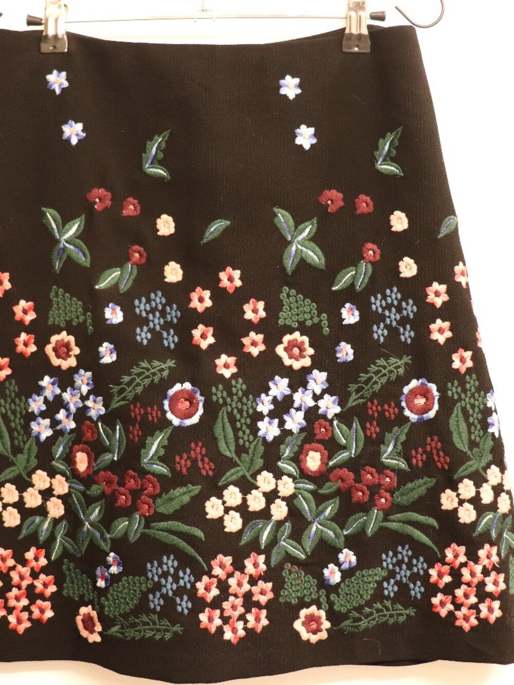 Zara Woman Black Floral Embroidered Mini Skirt